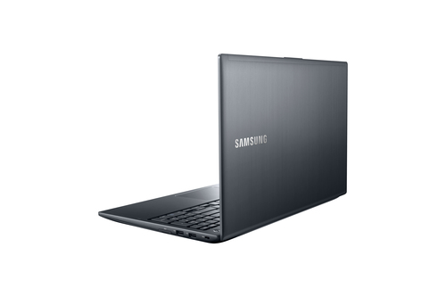 Samsung ATIV NT670Z5E Intel® Core™ i5 i5-3230M Laptop – image 2