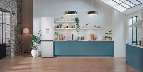 Samsung RB34T632EWW/EU fridge-freezer Freestanding – image 1