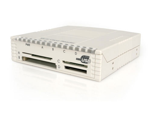 StarTech.com 20-in-1 Bay Flash Memory Card Reader