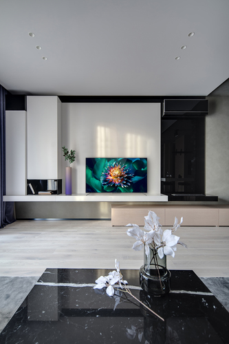 TCL 65QLED800 TV – image 8