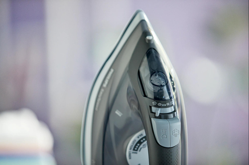 Philips EasySpeed GC1752/36 iron Steam iron Ceramic soleplate – image 8