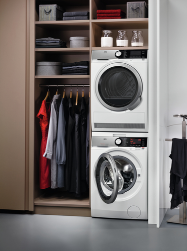 AEG L9FE96CS washing machine Front-load – image 9