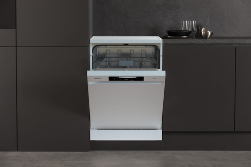 Hisense HS642C60W dishwasher Freestanding 14 place settings – image 2