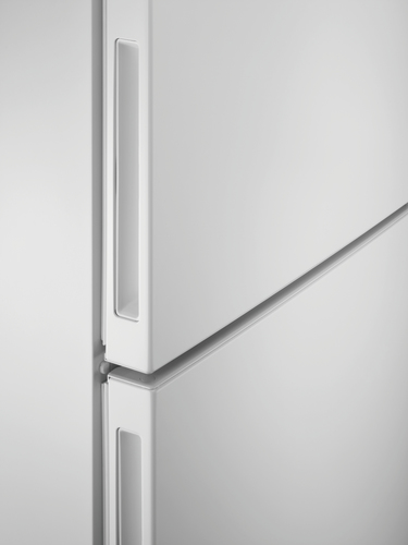 AEG Series 6000 RCB636E3MW Freestanding – image 8