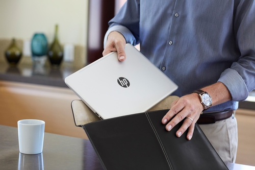 HP 13.3 Leather Sleeve – image 2