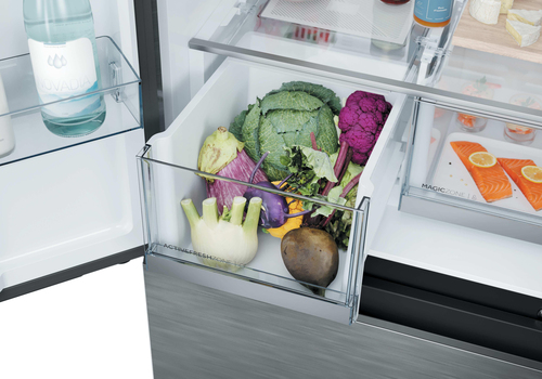 Haier 34006197 fridge-freezer – image 8