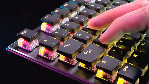 Turtle Beach Vulcan TKL AIMO Linear Switch – image 4