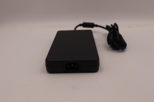 Lenovo 5A11F20726 power adapter/inverter Indoor – image 2