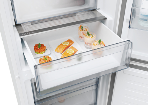 Candy CNCQ4T620EW Freestanding – image 8