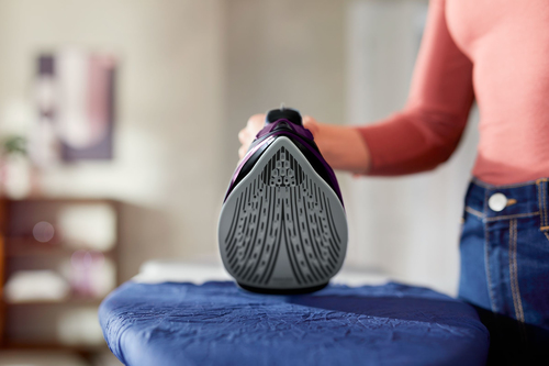 Philips 5000 series DST5041/30 iron Steam iron SteamGlide Plus soleplate – image 7