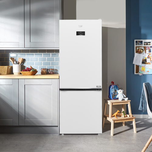 Beko CNG4793VW Freestanding Fridge Freezer with HarvestfreshTM – image 8