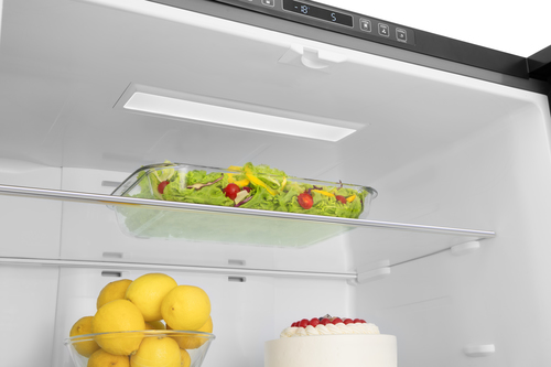 Hisense RF750N4ISF side-by-side refrigerator Freestanding – image 7