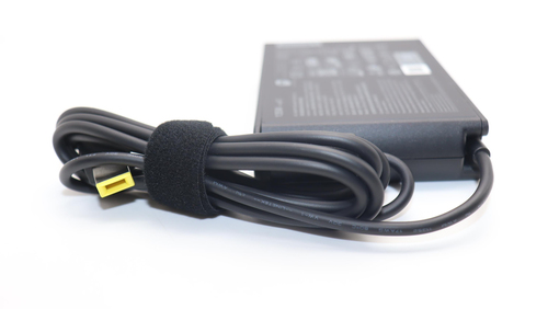 Lenovo 5A11K67847 power adapter/inverter Indoor – image 4