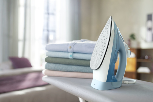 Philips 5000 series DST5021/20 iron Steam iron SteamGlide Plus soleplate – image 4