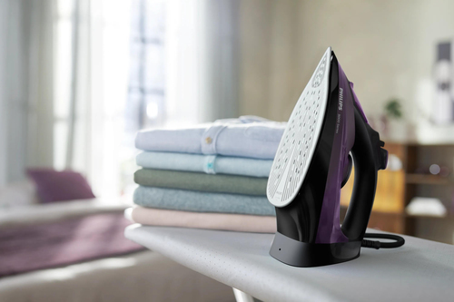 Philips 5000 series DST5041/30R1 iron Steam iron SteamGlide Plus soleplate – image 6