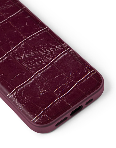 iDeal of Sweden Vegan Leather Case iPhone 13 / 14 / 15 / 16e / 17e Fine Wine Croco – image 2