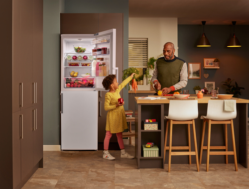 Beko CFP3691VW Freestanding Frost Free Fridge Freezer with HarvestFresh™ – image 8