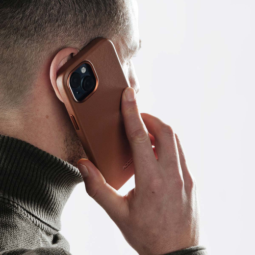 Accezz MagSafe Leather Backcover voor iPhone 16 Pro Telefoonhoesje Bruin, afbeelding 9