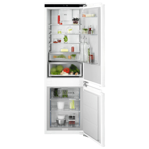 AEG Series 7000 TC7CS181AF Встроенный 245 L Белый