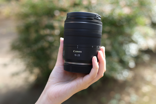 Canon RF 16-28mm F2.8 IS Stm Lens - image 8