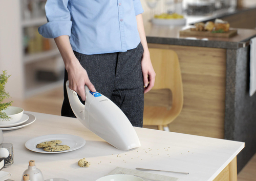 Philips MiniVac FC6150/01 handheld vacuum White Bagless – image 5