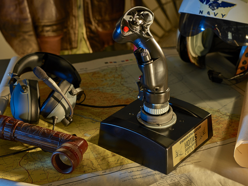 Thrustmaster F/A-18C Hornet HOTAS Add-On Grip joystick – Foto 10 van 10