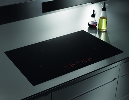 Electrolux EHDP8740KK Black Built-in Zone induction hob 4 zone(s) – image 4