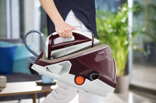 Tefal Pro Express GV7810 steam ironing station – image 9