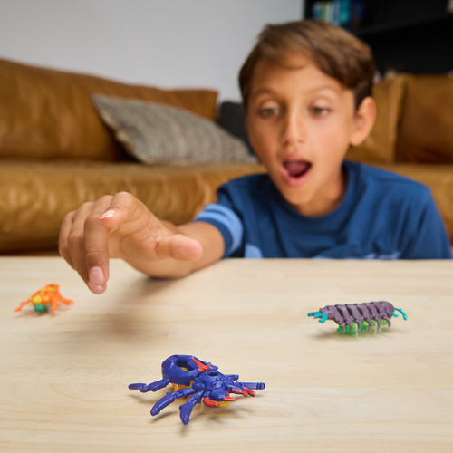 Spin Master HEX BOTS Bug Bytes Spider Robotic Toy, Creepy Crawly Bug with Autonomous Movement, Prank Toys & Robot Insects for Kids, Gifts for Boys and Girls Ages 3 & Up – image 7