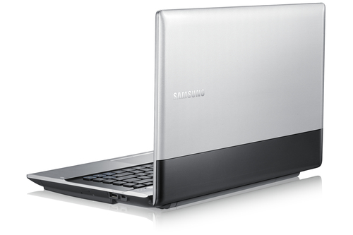 Samsung 3 RV415-BD6 AMD E E-300 Laptop – image 3