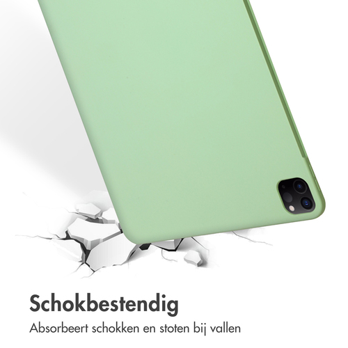 Accezz Liquid Silicone Backcover met penhouder iPad Pro 12.9 (2022) / Pro 12.9 (2021) / Pro 12.9 (2020) Tablethoesje Groen, afbeelding 4