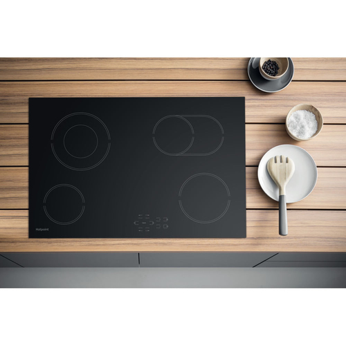 Hotpoint HR724BH Experience 77cm 4 Zone Frameless Ceramic Hob in Black - image 3