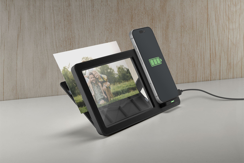 Tech Pop HOME FRAME - Photo frame with wireless charging – image 3