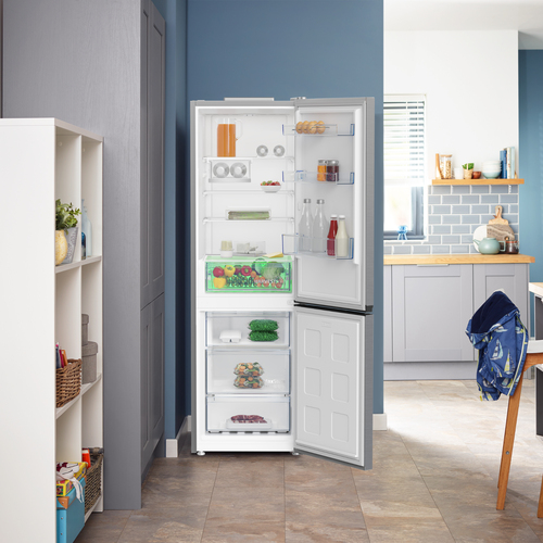 Beko CFG4686VPS Freestanding Frost Free Fridge Freezer with HarvestFreshTM – image 8