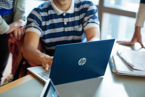 HP Pavilion 15-cs1007na Intel® Core™ i7 i7-8565U Laptop – image 9