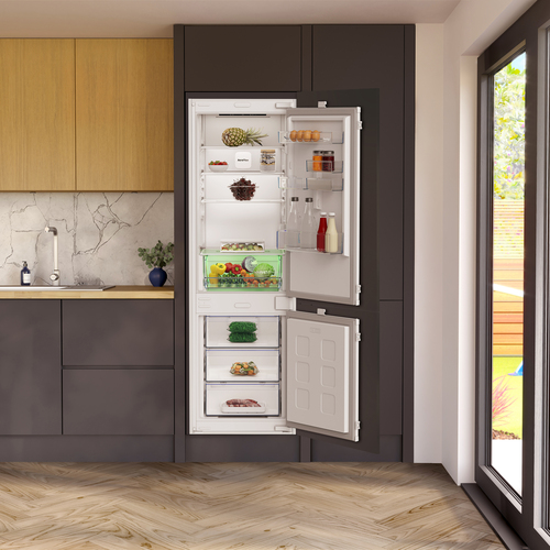 Beko BCNAD473V Integrated AeroFlow Fridge Freezer with HarvestFreshTM – image 5
