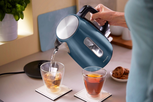 Philips Viva Collection HD9358/10 electric kettle – image 3