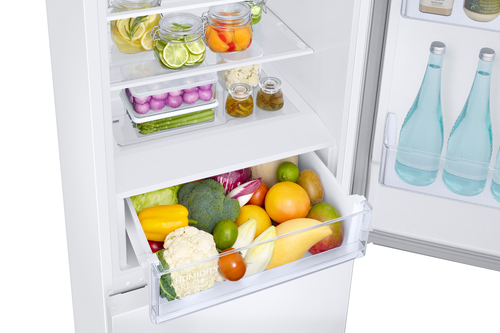 Samsung Series 5 SpaceMax RB33B610EWW/EU Smart 70/30 Fridge Freezer - White - image 3