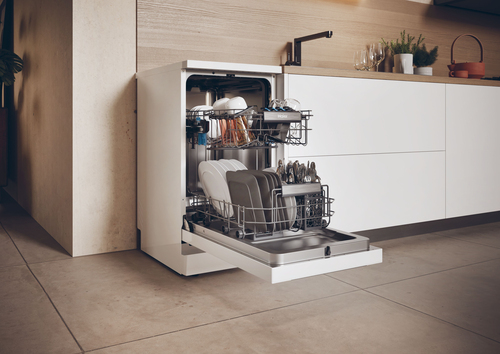 Haier XF0C3TB0FW Freestanding 10 place settings – image 6