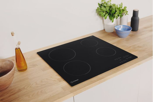 Indesit RI161C 60cm 4 Zone Frameless Ceramic Hob Black Touch Control - image 6