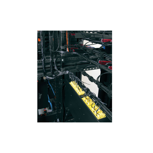 Middle Atlantic PD-DC-300-24V power distribution unit (PDU) Black – image 2