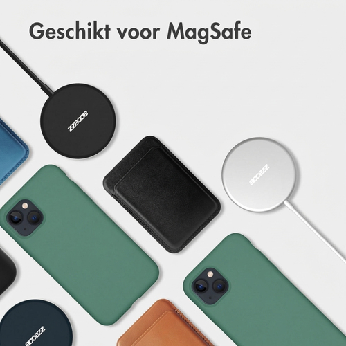 Accezz Liquid Silicone Backcover met MagSafe iPhone 16 Pro Telefoonhoesje Groen, afbeelding 7