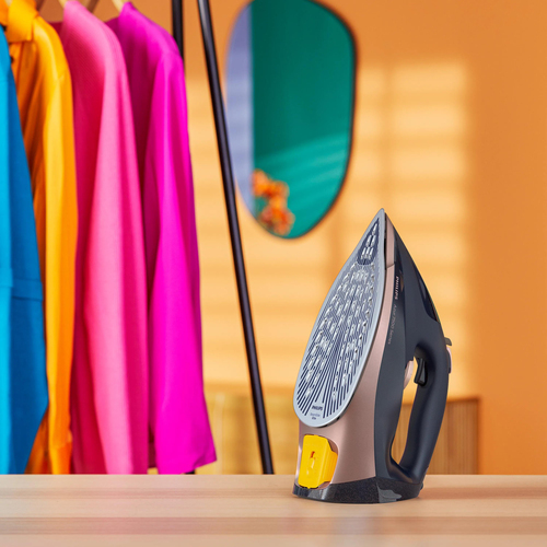 Philips DST7510/80 iron Dry & Steam iron SteamGlide Elite soleplate – image 2