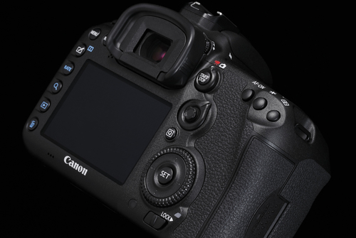 Canon 7D Mark II – image 9
