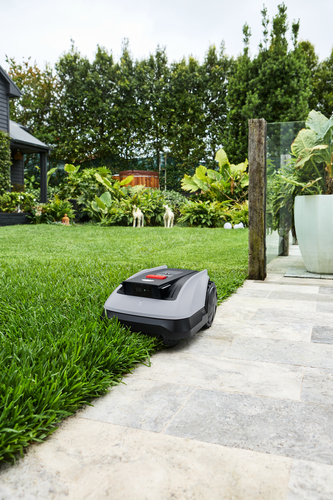 Ecovacs GOAT O1200 RTK – image 9