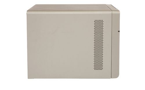 QNAP TVS-663 NAS Tower – image 5