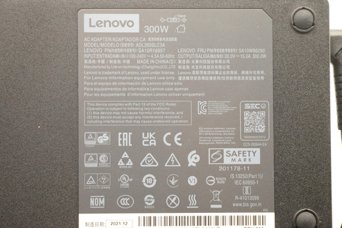 Lenovo 5A10W86290 power adapter/inverter Indoor – image 8
