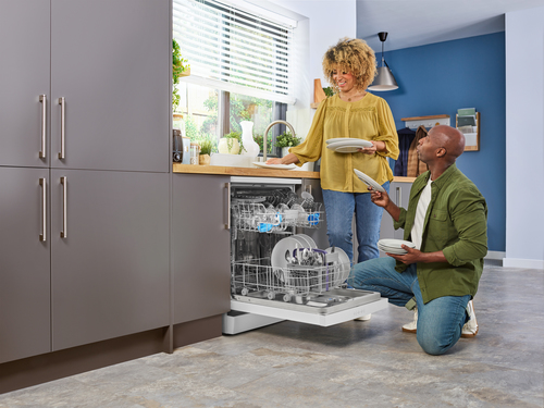 Beko BDFN15430W Freestanding Full Size Dishwasher with Quick Programmes – image 5