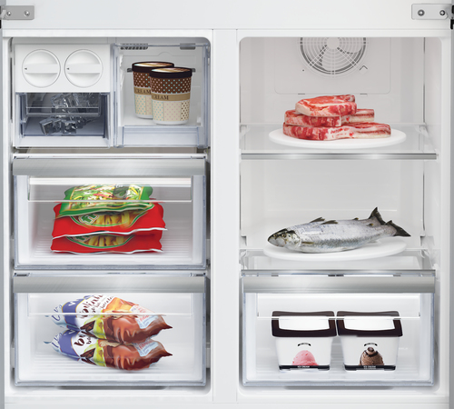 Beko GN1416240ZXN side-by-side refrigerator Freestanding – image 8