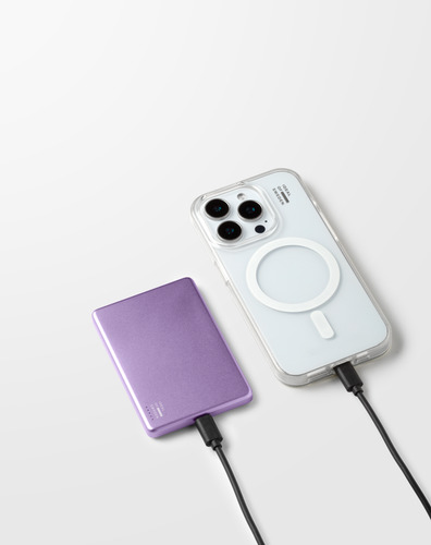 iDeal of Sweden Slim Powerbank MagSafe – image 3